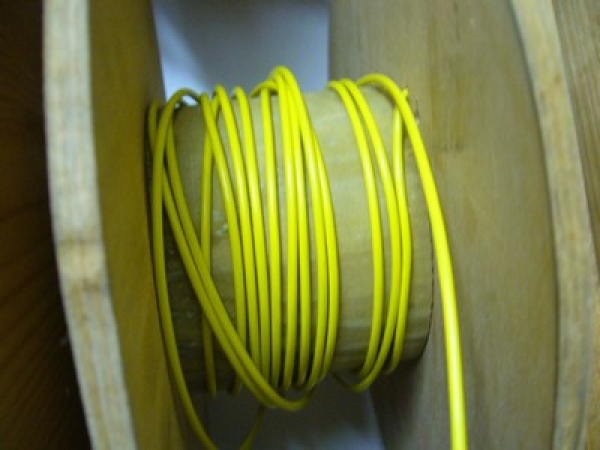Kabel, gelb 1,5qmm
