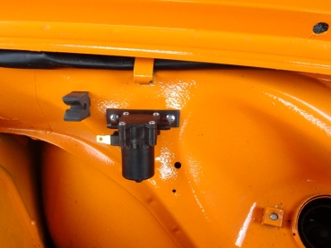 Pump for wiper water