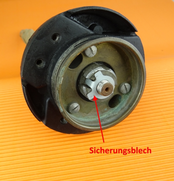 Lock washer for steering schaft nut